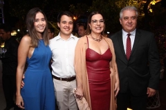 Marina Santos, Rodrigo Coutinho, Isabela Coutinho e Augusto Coutinho. (Copy)