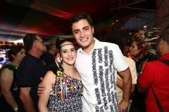 Rebeca Duque e Camilo Simoes