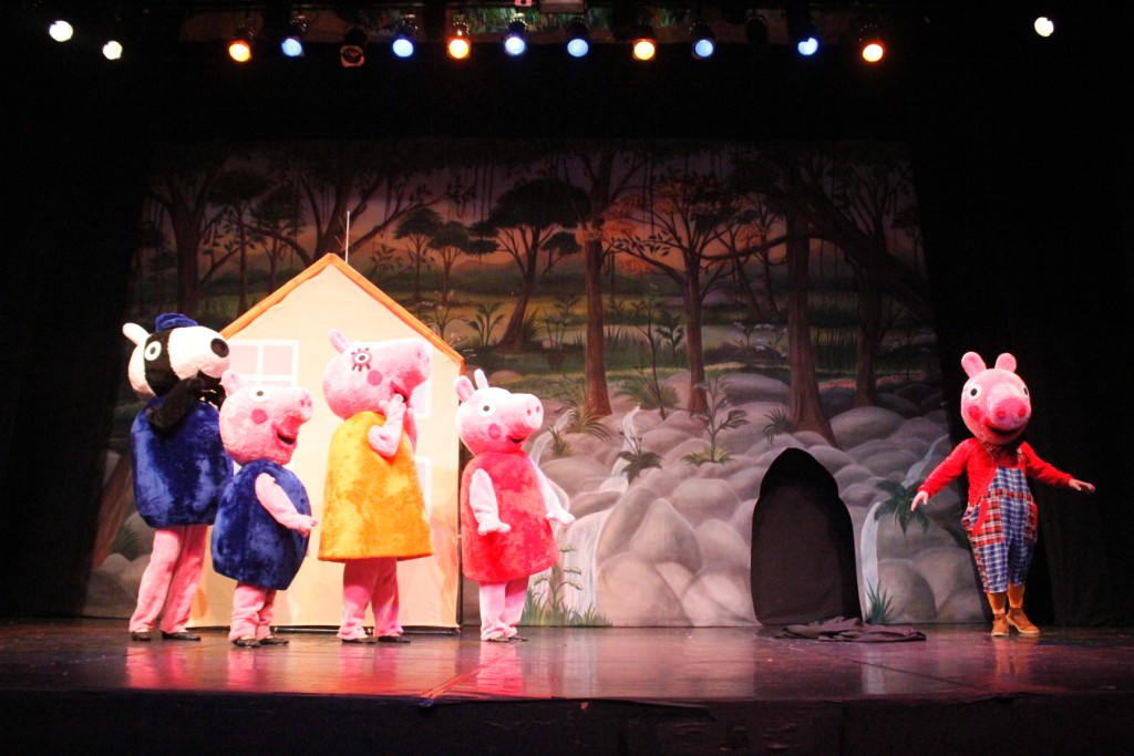 Rei Leão, Peppa Pig,Turma do Madagascar no teatro em BH