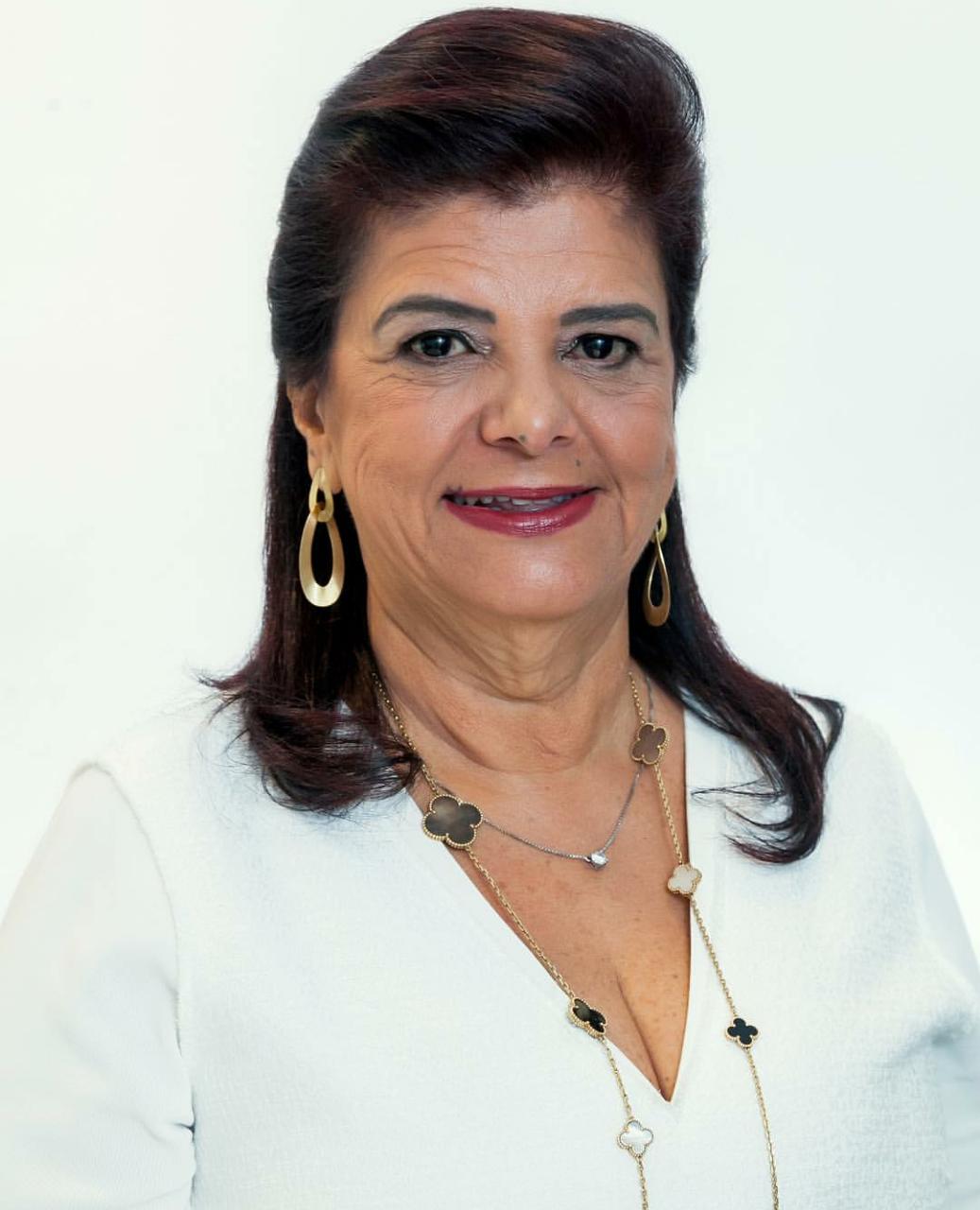 Referência No Mundo Dos Negócios Luíza Helena Trajano Palestrará No Recife 
