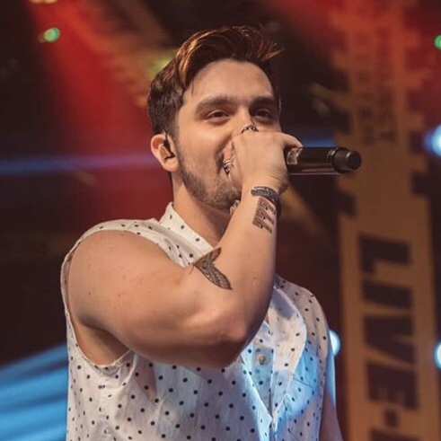 Descubra os significados das tatuagens do cantor Luan Santana