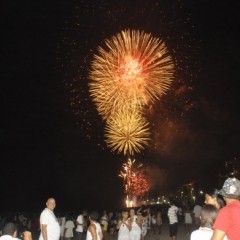 Zeca Pagodinho brinda 2012 em Boa Viagem