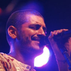 Criolo traz novo formato de show ao Recife