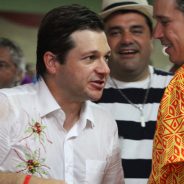 Geraldo Julio muda visual do seu gabinete