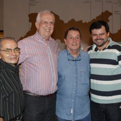 Jarbas Vasconcelos visitou exposição de Carlos Augusto Lira