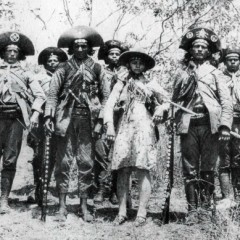 Rosa Bezerra lança livro sobre o cangaço