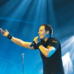 André Valadão grava DVD em Pernambuco