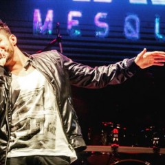 Rafa Mesquita faz show de três horas no UK Pub