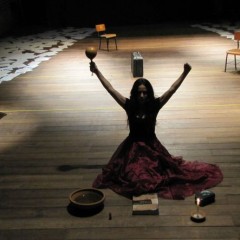 Peça “Soledad” estreia curta temporada no Recife