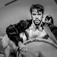 Almério apresenta novo álbum em show no Teatro Santa Isabel