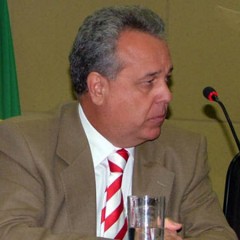 Carlos Porto volta a presidir o Tribunal de Contas do Estado