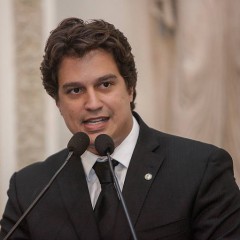 Lucas Ramos em campanha para ser deputado federal