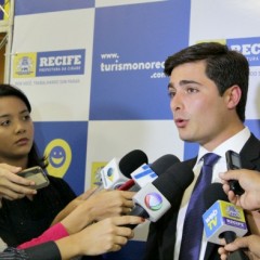 Camilo Simões assume mais uma secretaria e acumula duas pastas na prefeitura