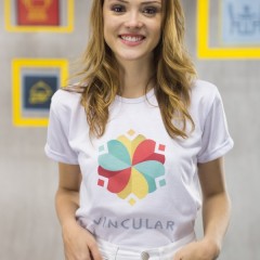 Isabelle Drummond veio ao Recife por ONG
