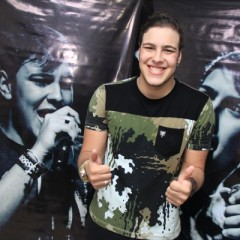 John Geração vai receber fãs durante gravação de CD