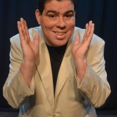 André Lucas, filho de Chico Anysio, traz espetáculo para o Teatro Boa Vista