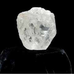 Maior diamante do mundo vai a leilão em Londres