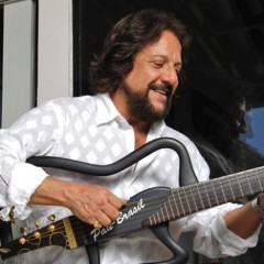 Tunai traz ao Recife show com músicas que fez para Elis Regina