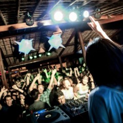 Próxima edição da festa LIV acontece nesta sexta- feira