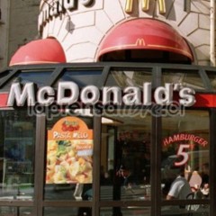Cardeais protestam contra loja da McDonald’s no Vaticano