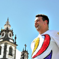 André Rio lança CD com pocket show e noite de autógrafos
