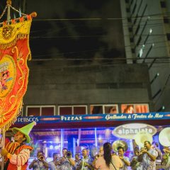 Bloco Balança Rolha arma prévia com desfile em Boa Viagem