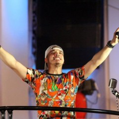 Wesley Safadão vai comandar trio elétrico no Recife