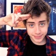 Youtuber Cellbit participa de bate-papo no Shopping Recife