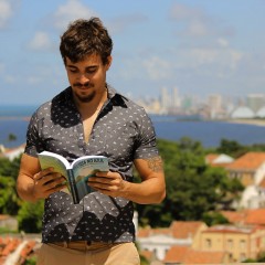Pernambucano lança livro no Barchef