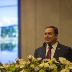 Paulo Câmara toma posse de segundo mandato como governador