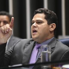 Davi Alcolumbre ajudou e prejudicou candidatura de Rodrigo Pachevo