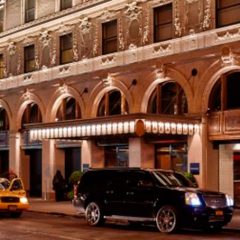 Um hotel magnífico e os novos shows da Broadway