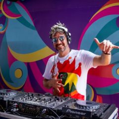 DJ Elias Cabuzz assina playlist com muitos sucessos de carnaval