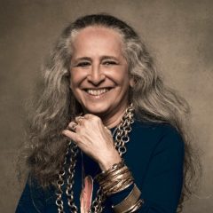 Maria Bethânia produz disco-tributo para Rosinha de Valença