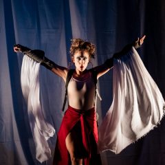 Espetáculo ‘Quanto mais eu vou, eu fico’ retorna ao público com nova apresentação