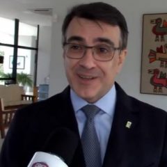 Chanceler tenta emplacar Marcelo Crivella como embaixador