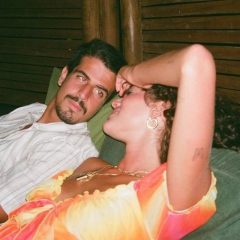 Bruna Marquezine e Enzo Celulari são flagrados aos beijos, aponta site