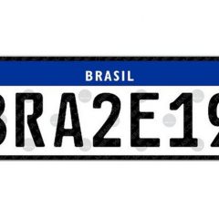 As placas dos carros de locadoras