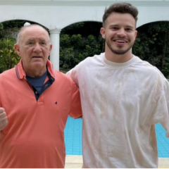 Renato Aragão recebe Matheus Fernandes e dança ao som de Coração Cachorro