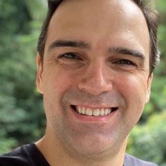 Tadeu Schmidt adianta novidades para o BBB22