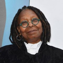 Atriz Whoopi Goldberg é suspensa de programa por comentários sobre o Holocausto