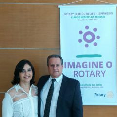 Cláudio Menezes no comando do Rotary Club do Recife