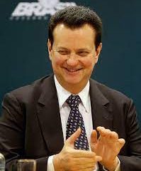 Gilberto Kassab abre espaços na política nacional