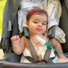 Letícia Cazarré revela que filha teve lesões neurológicas devido as cirurgias