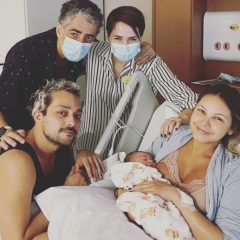 Louise D’Tuani dá à luz primeiro filho com Eduardo Sterblitch