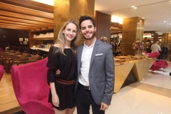 Ian Marques e Bruna Maçaneiro - Crédito: Nando Chiappetta/DP
