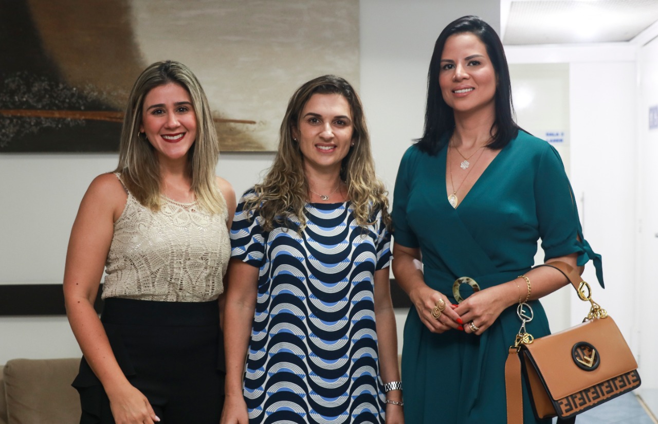 Flávia Didier, Catia Gallego e Amanda Campos