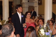 Wilde Maria acompanhada do neto