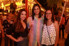 Jeanne Freitas, Fernanda Gomes e Larissa Lucena