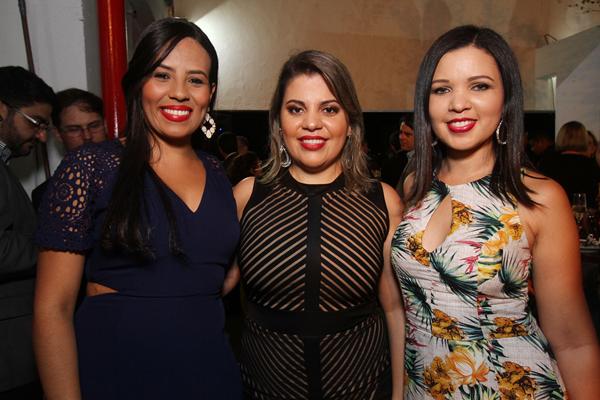 Rita de Cassia, Ariadne Cabral e Stella Bezerra. (Copy)